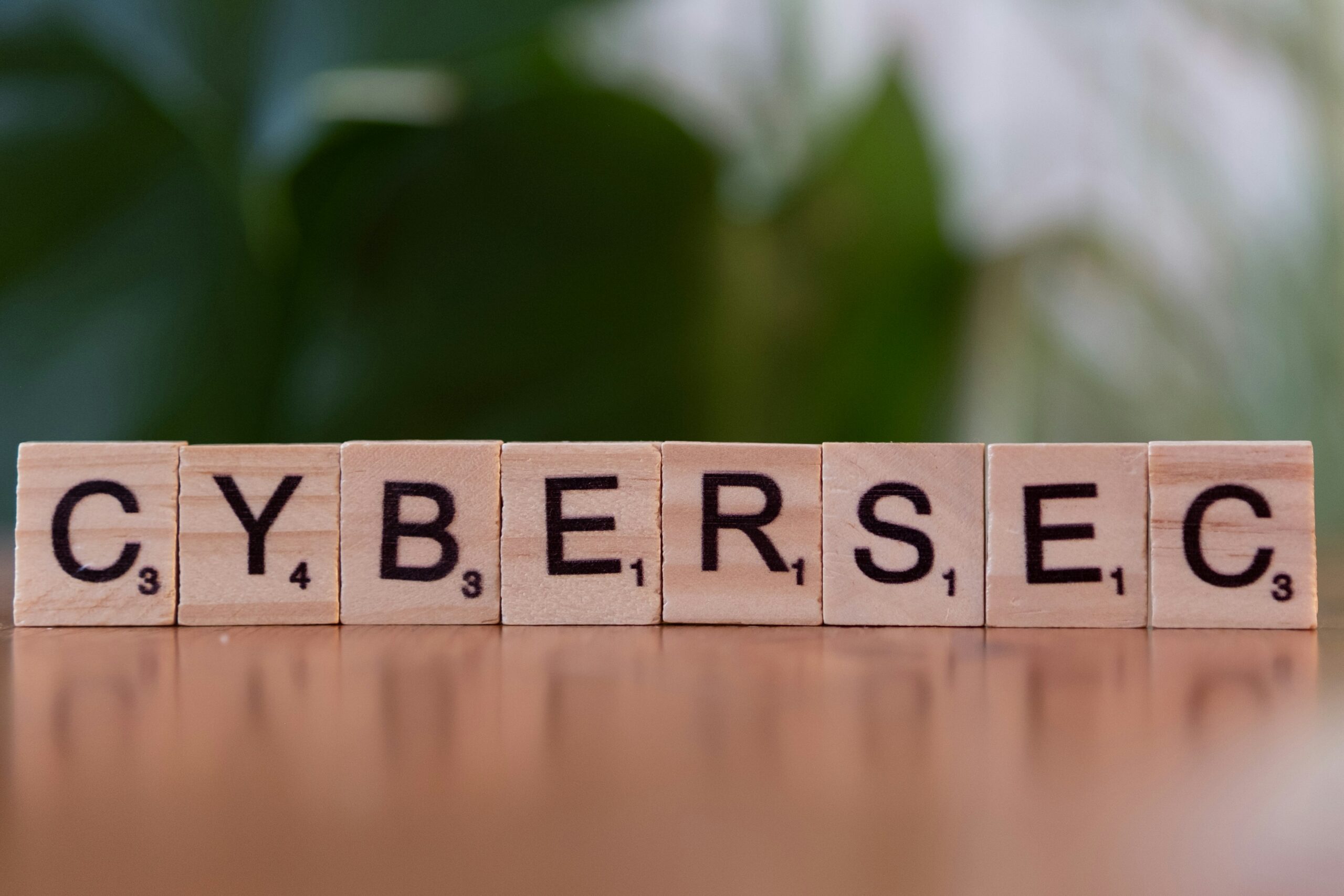 Secure digital workspace 2025 checklist including VPN, MFA, backups, and cybersecurity tips